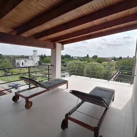 Chic Penthouse Apartment *
